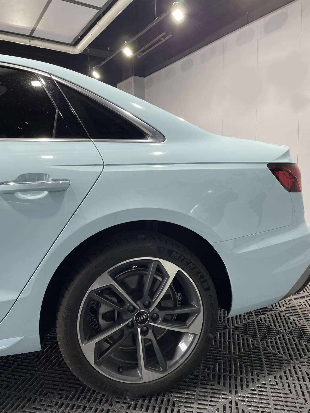 PET Glacier Blue Vinyl Wrap