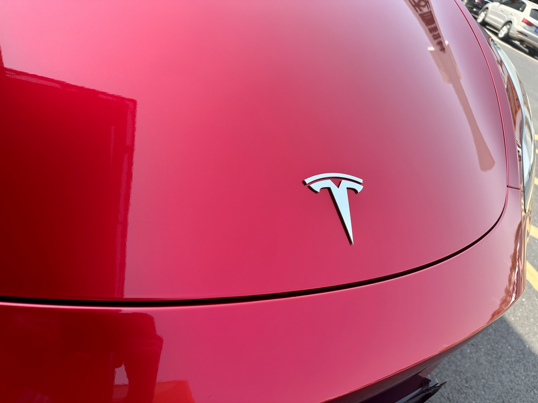 PET Mazda Red Vinyl Wrap